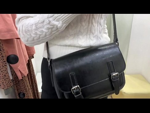 ❤️ Публичная мастурбация молоденькой сучки ФералБерри с дилдо в примерочной ️ Домашнее порно на нашем сайте